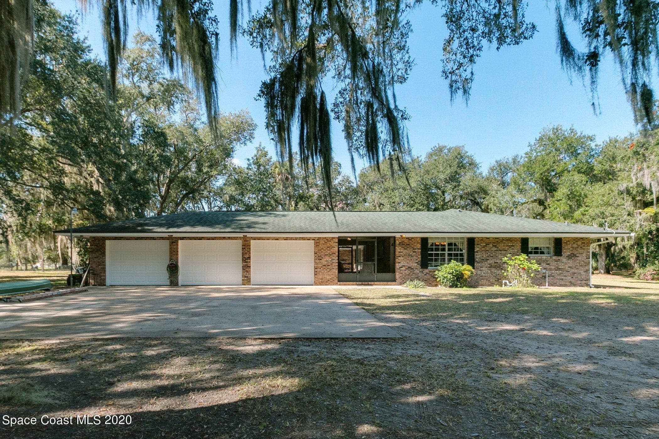 3505 Carter Road Mims, FL 32754 - Photo 5 of 47 3505-carter-115.jpg-SMALL