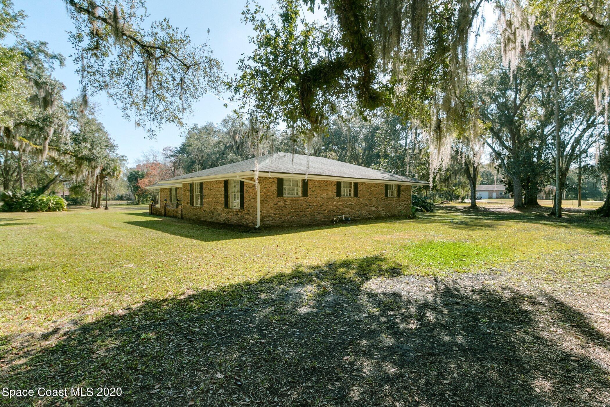 3505 Carter Road Mims, FL 32754 - Photo 6 of 47 3505-carter-114.jpg-SMALL