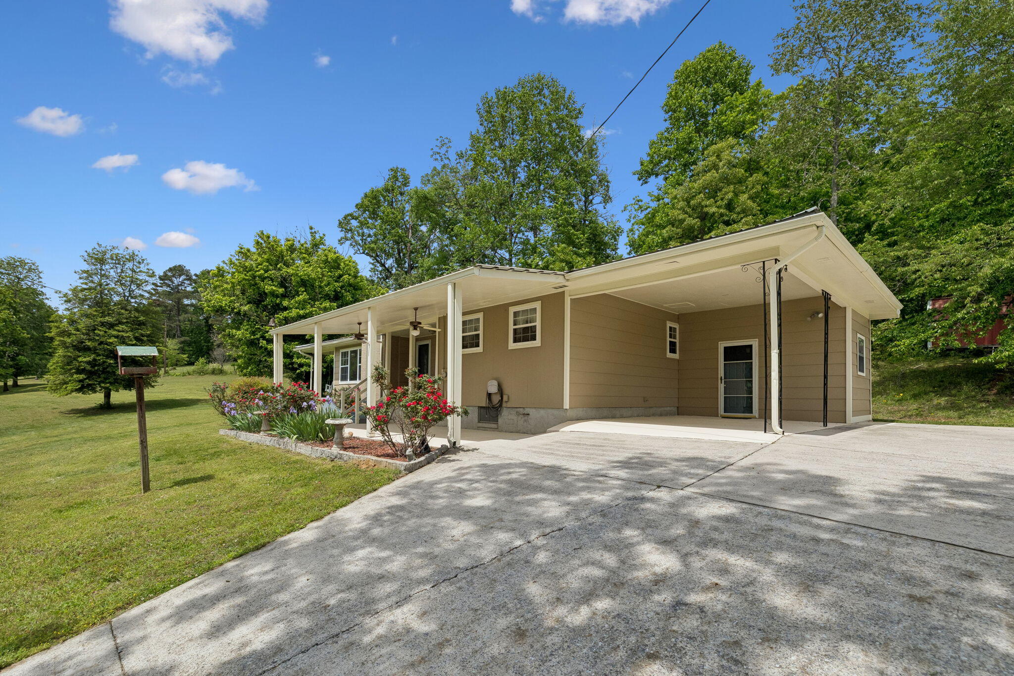 1484 Blythes Ferry Road, Unit B Dayton, TN 37321 - Photo 2 of 51 2-1484 Blythes Ferry Rd - 002 - Copy