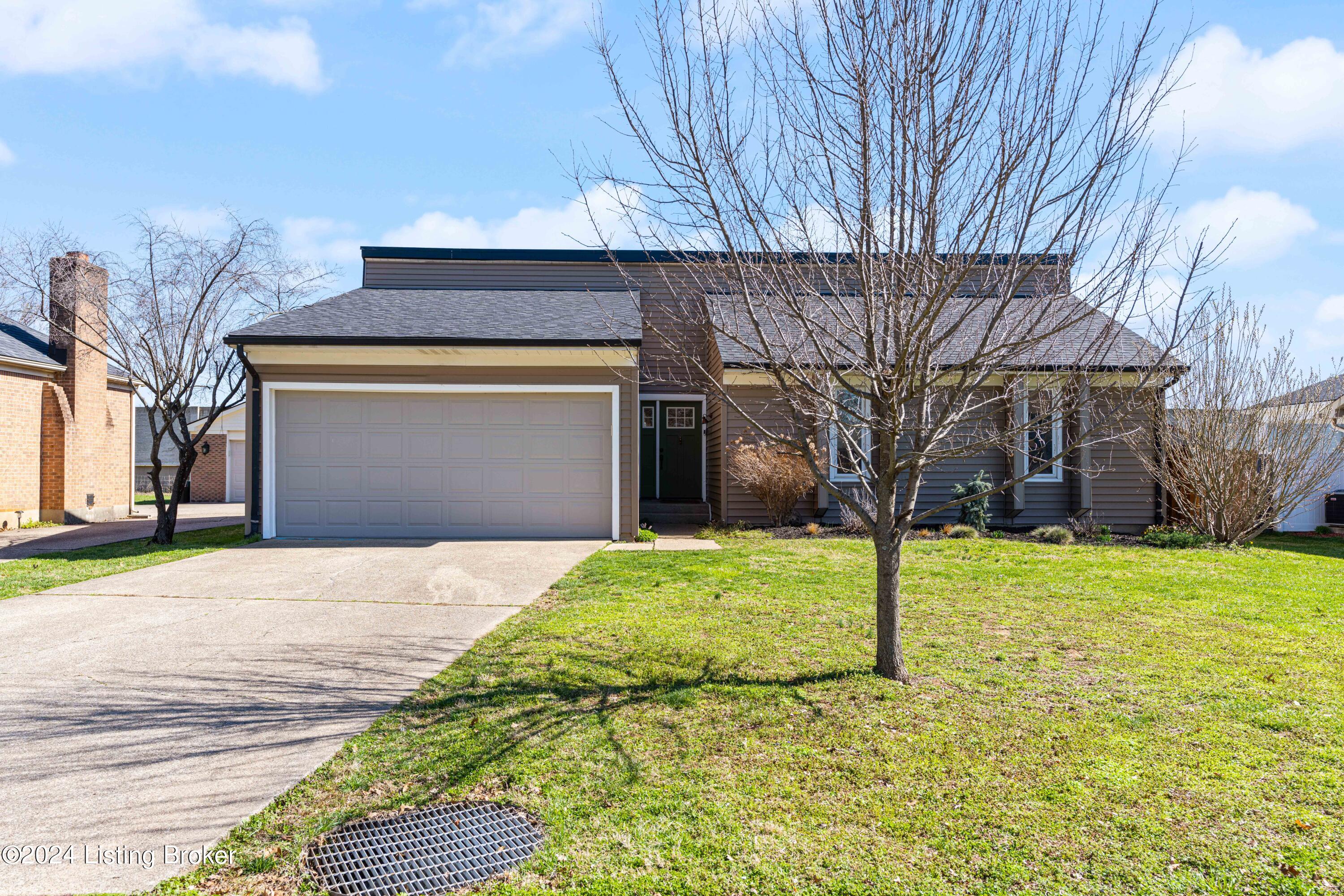 1013 Clerkenwell Road Louisville, KY 40207 - Photo 2 of 48 1013 Clerkenwell Rd-1