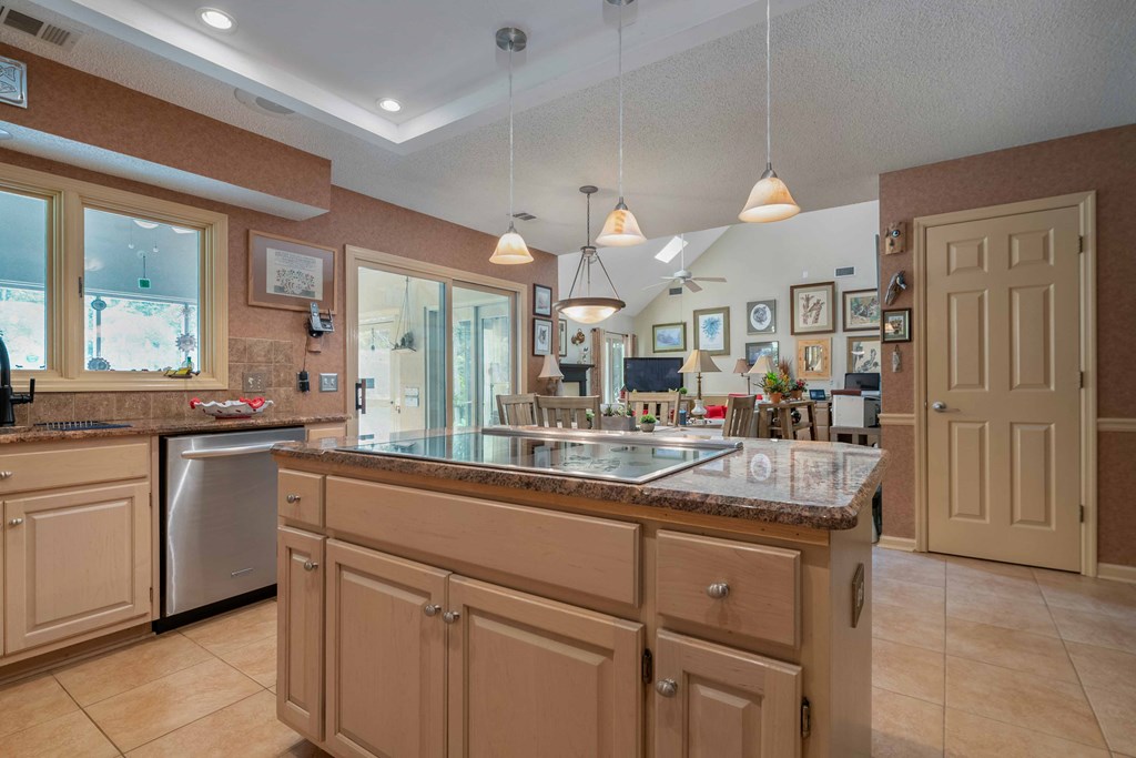 685 Green Ridge Road Cataula, GA 31804 - Photo 11 of 35 Gallery Image 11