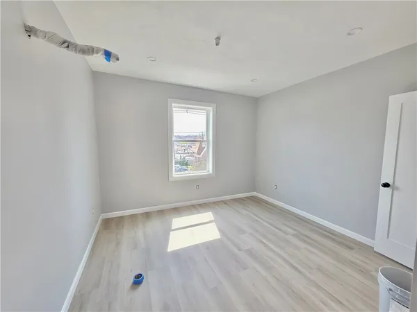 $2,700 | 1965 Smith Street, Unit 2R, North Providence, RI 02911