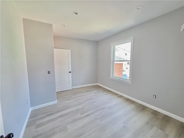 $2,700 | 1965 Smith Street, Unit 2R, North Providence, RI 02911