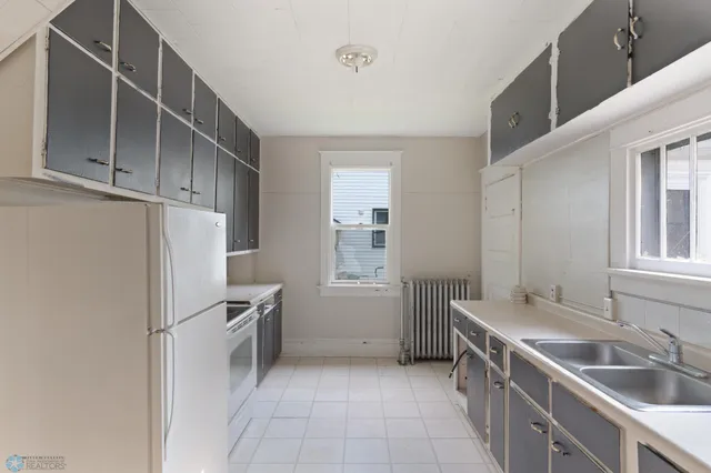 $165,900 | 824 9th Street North, Fargo, ND 58102