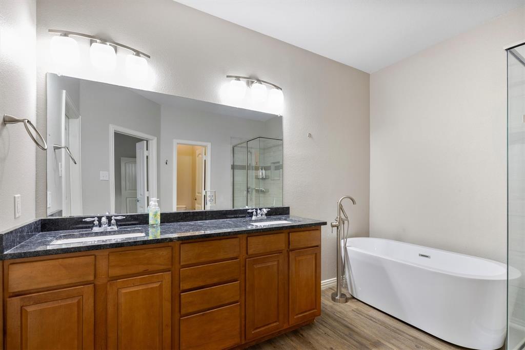 5504 Conch Train Road McKinney, TX 75070 - Photo 15 of 37