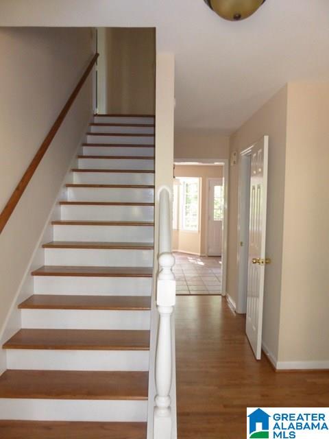 1011 Independence Court Alabaster, AL 35007 - Photo 2 of 15