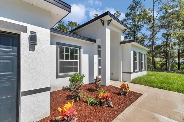 $1,900 | 9311 North Sherman Drive, Citrus Springs, FL 34434