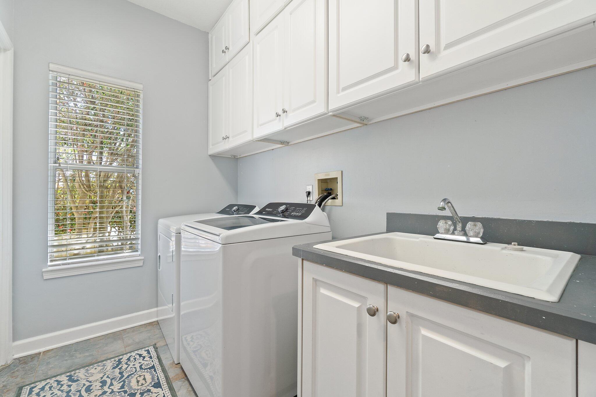 1938 Rue La Fontaine Navarre, FL 32566 - Photo 40 of 59