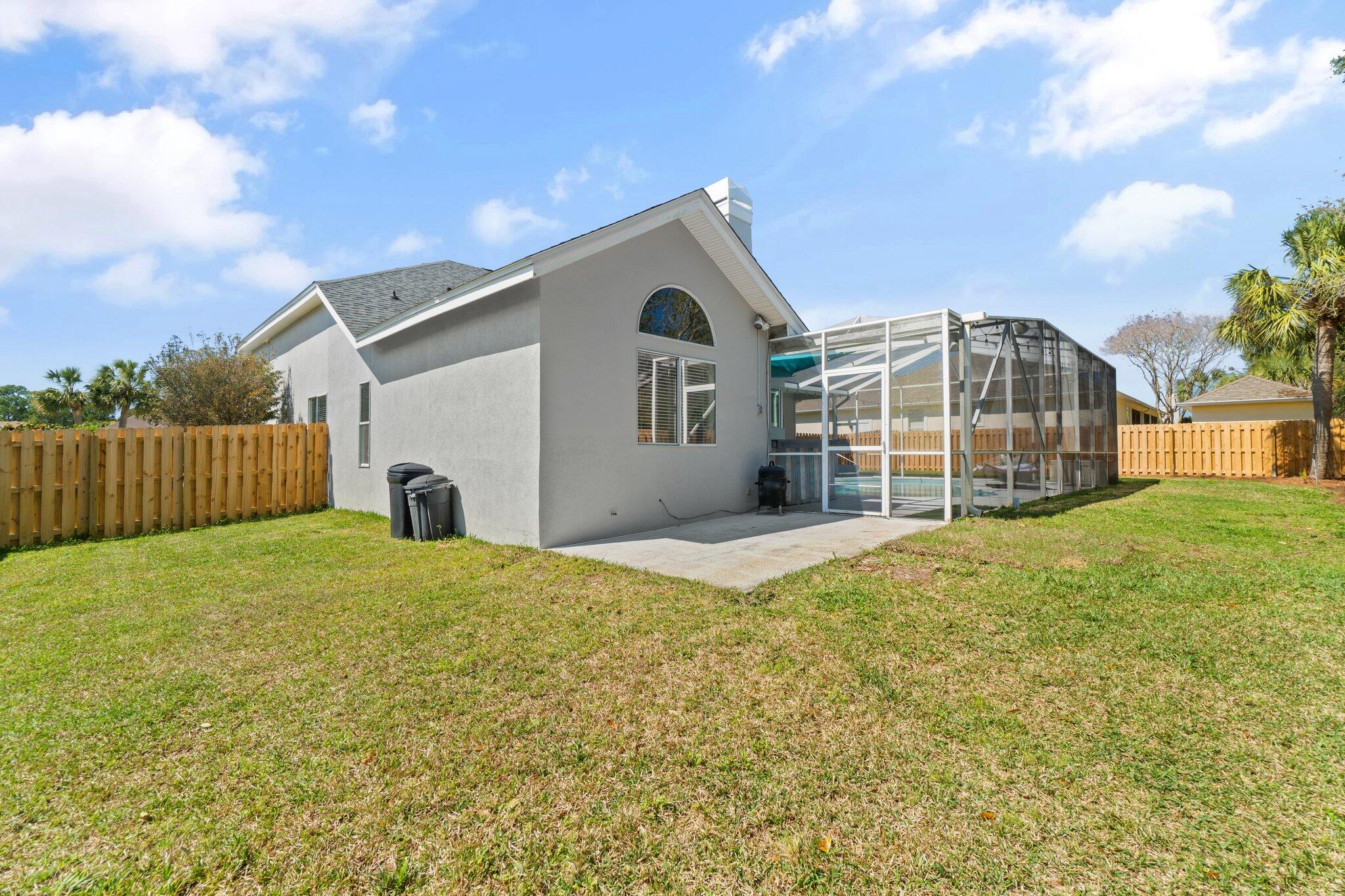 1938 Rue La Fontaine Navarre, FL 32566 - Photo 46 of 59