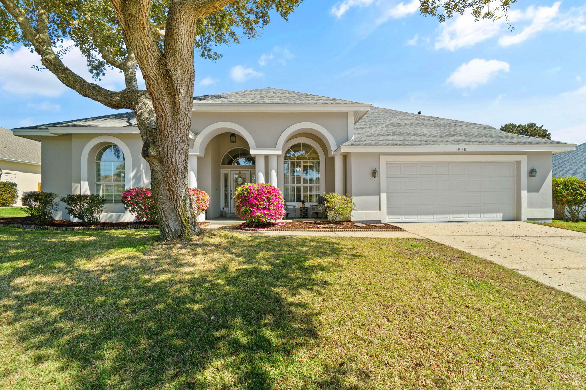 1938 Rue La Fontaine Navarre, FL 32566 - Photo 6 of 59