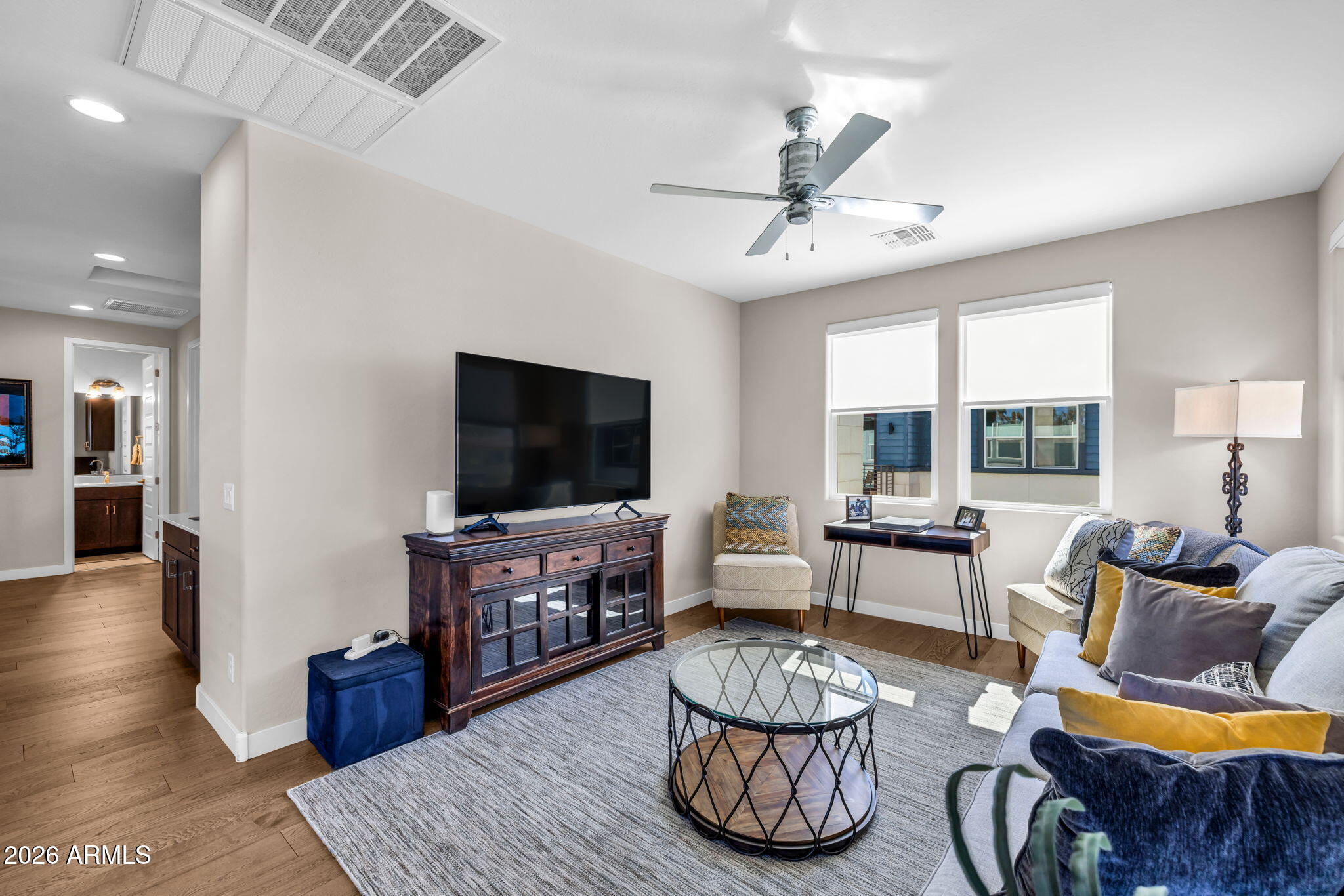 1555 East Ocotillo Road, Unit 21 Phoenix, AZ 85014 - Photo 17 of 39 Loft