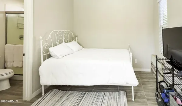 $770,000 | 1555 East Ocotillo Road, Unit 21, Phoenix, AZ 85014