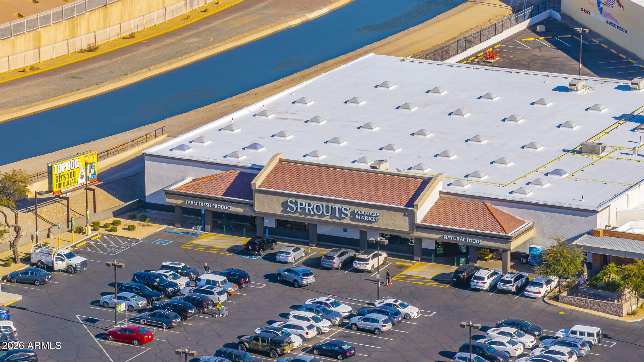 1555 East Ocotillo Road, Unit 21 Phoenix, AZ 85014 - Photo 34 of 39 Amazing Location