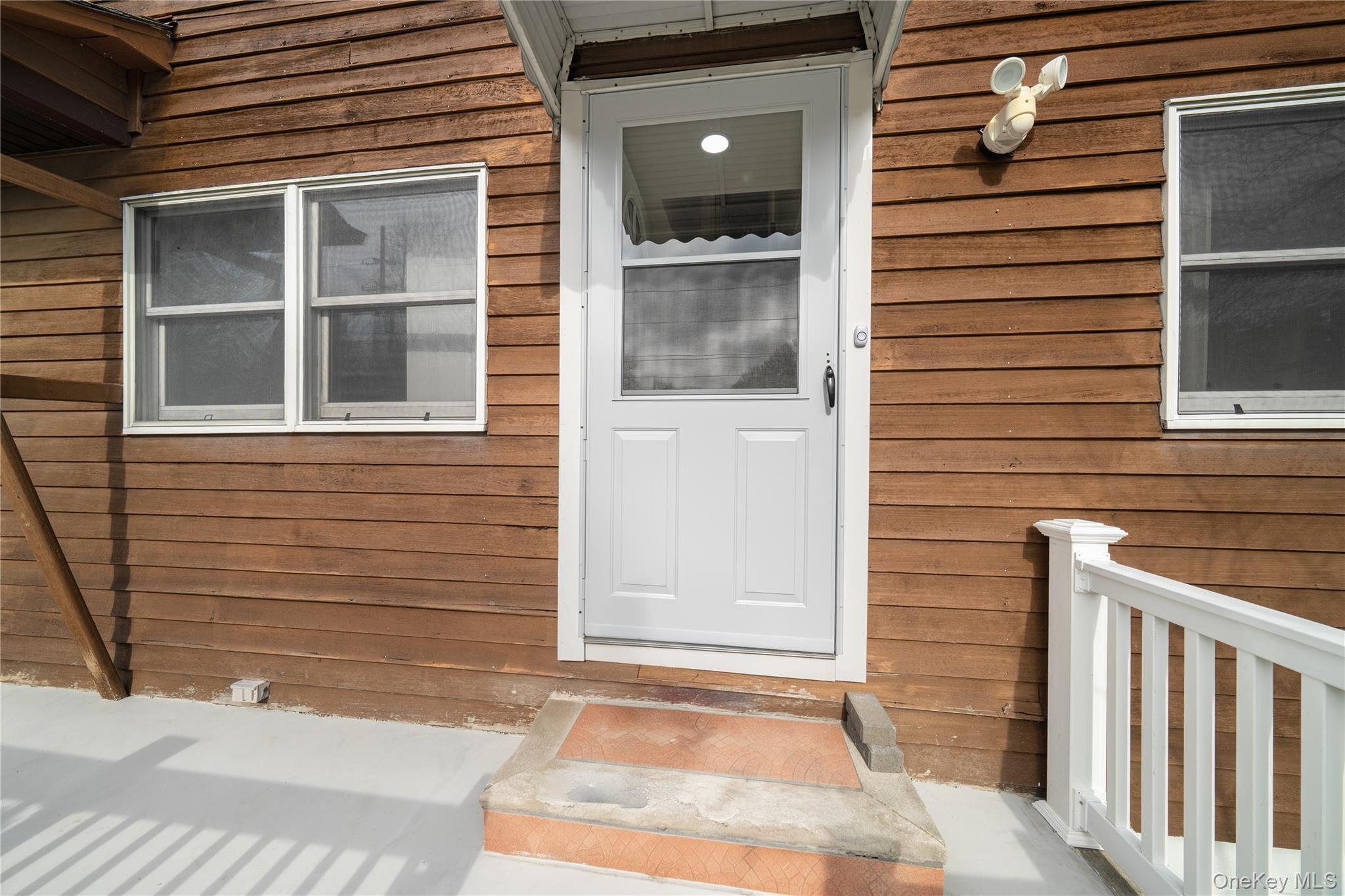 653 Meadow Road Smithtown, NY 11787 - Photo 19 of 38