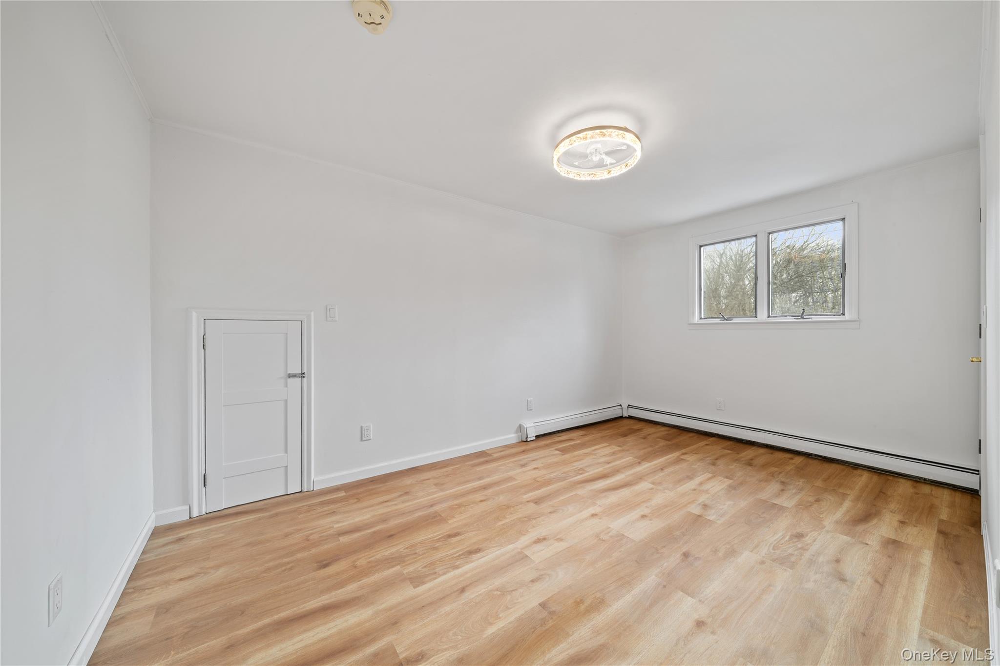 653 Meadow Road Smithtown, NY 11787 - Photo 22 of 38