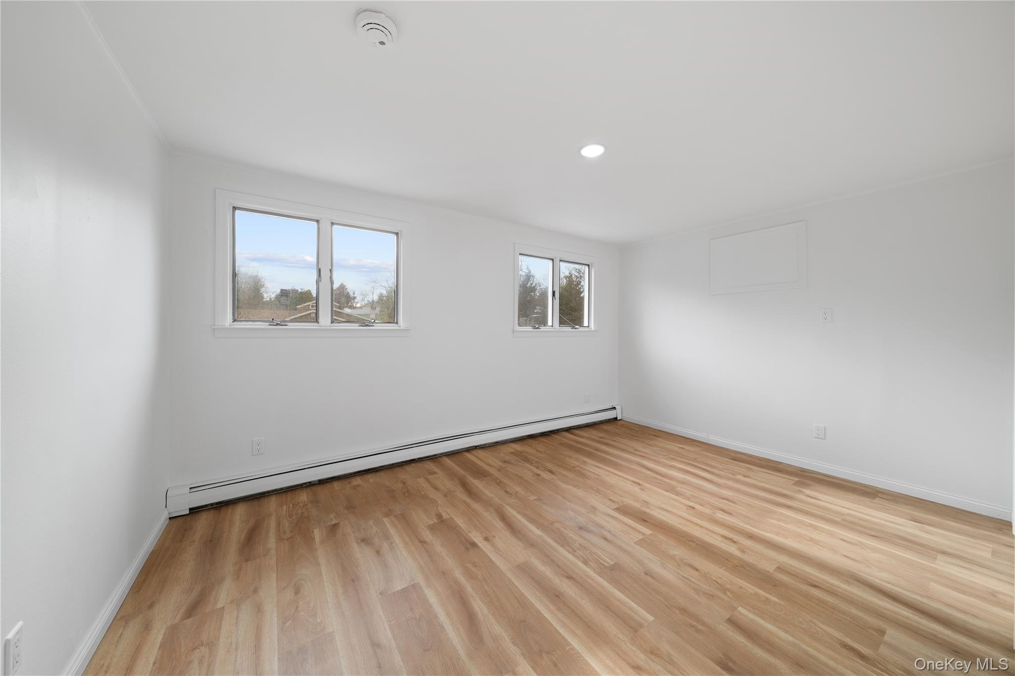 653 Meadow Road Smithtown, NY 11787 - Photo 24 of 38