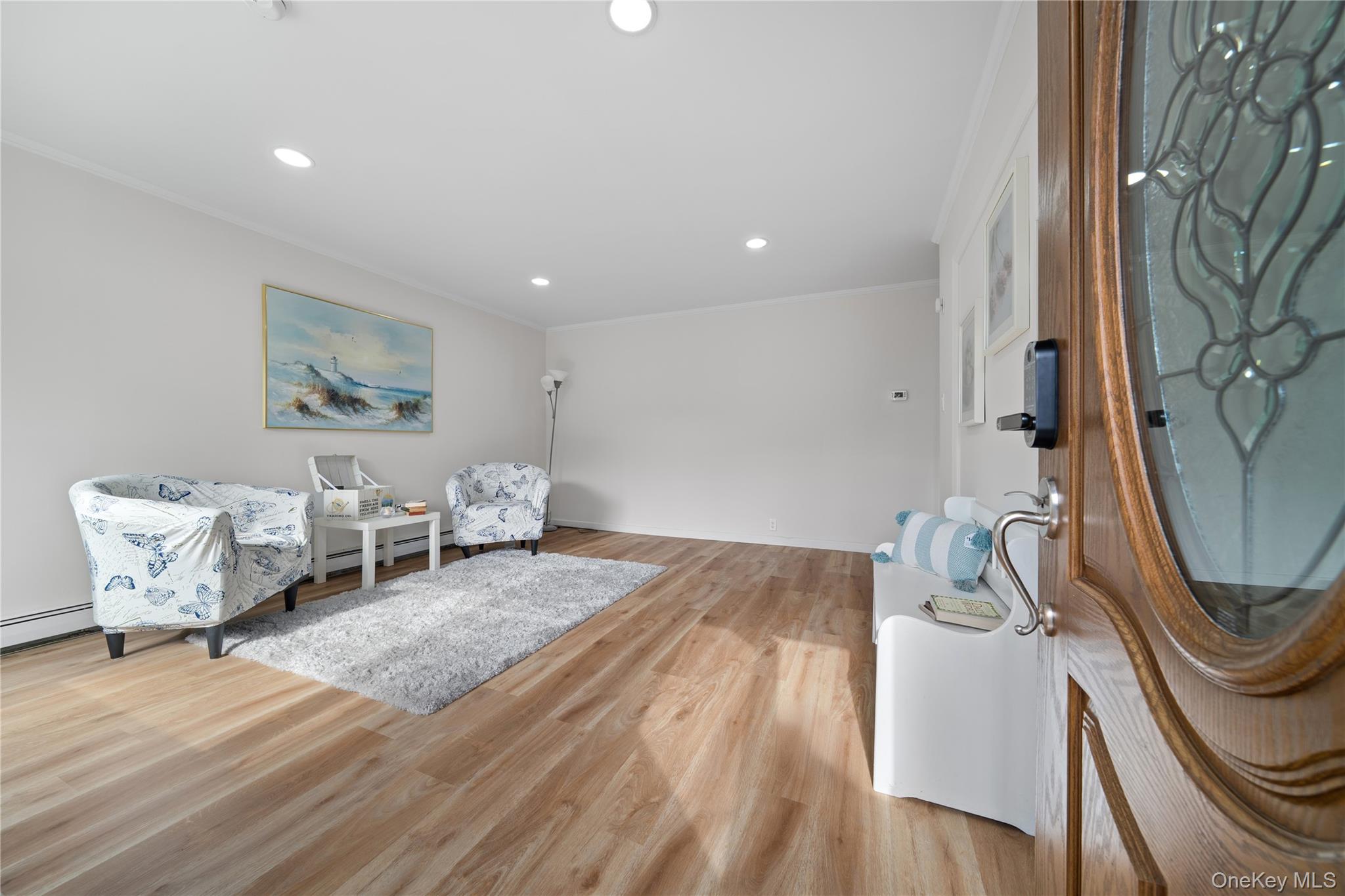 653 Meadow Road Smithtown, NY 11787 - Photo 8 of 38