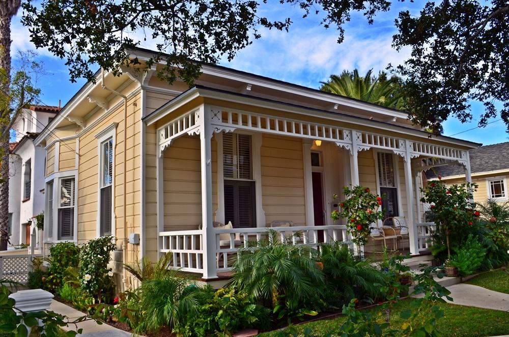 1219 Laguna Street Santa Barbara, CA 93101 - Photo 2 of 25 front view of a house with a garden