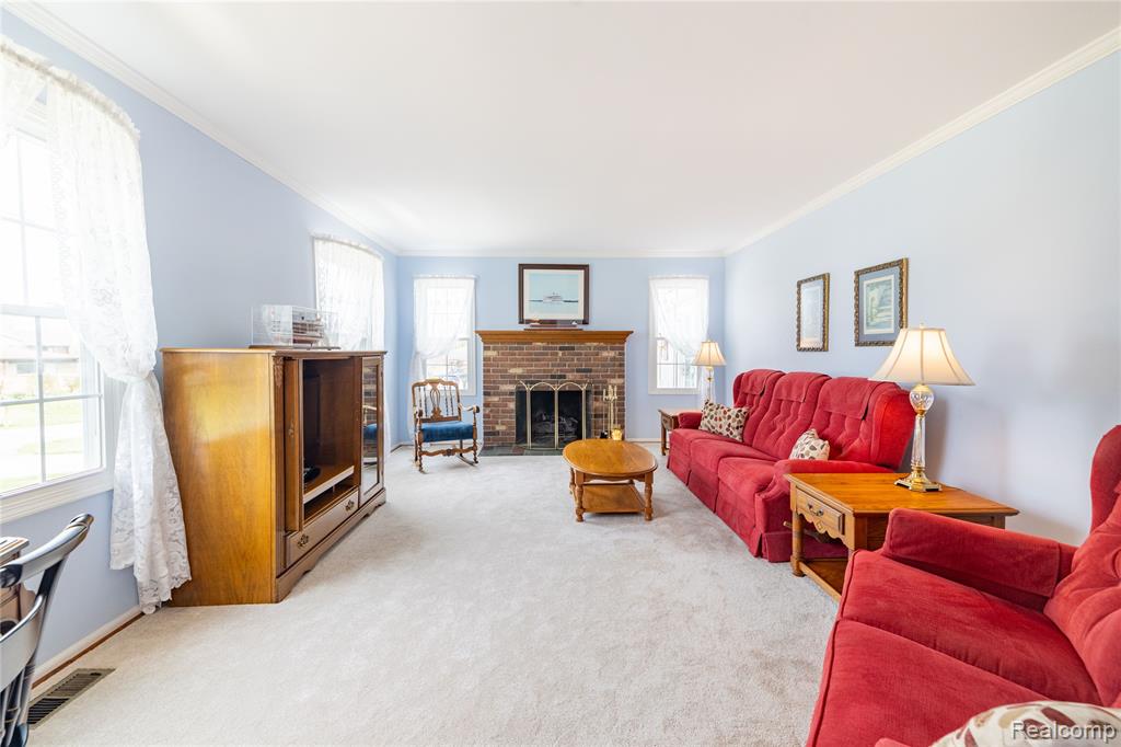 27758 Johnson Road Grosse Ile, MI 48138 - Photo 8 of 49