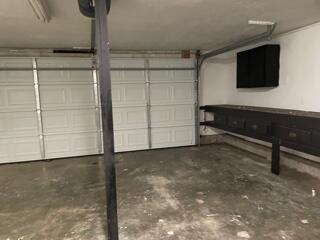 2618 Forest Road Chattanooga, TN 37406 - Photo 19 of 30 garage view