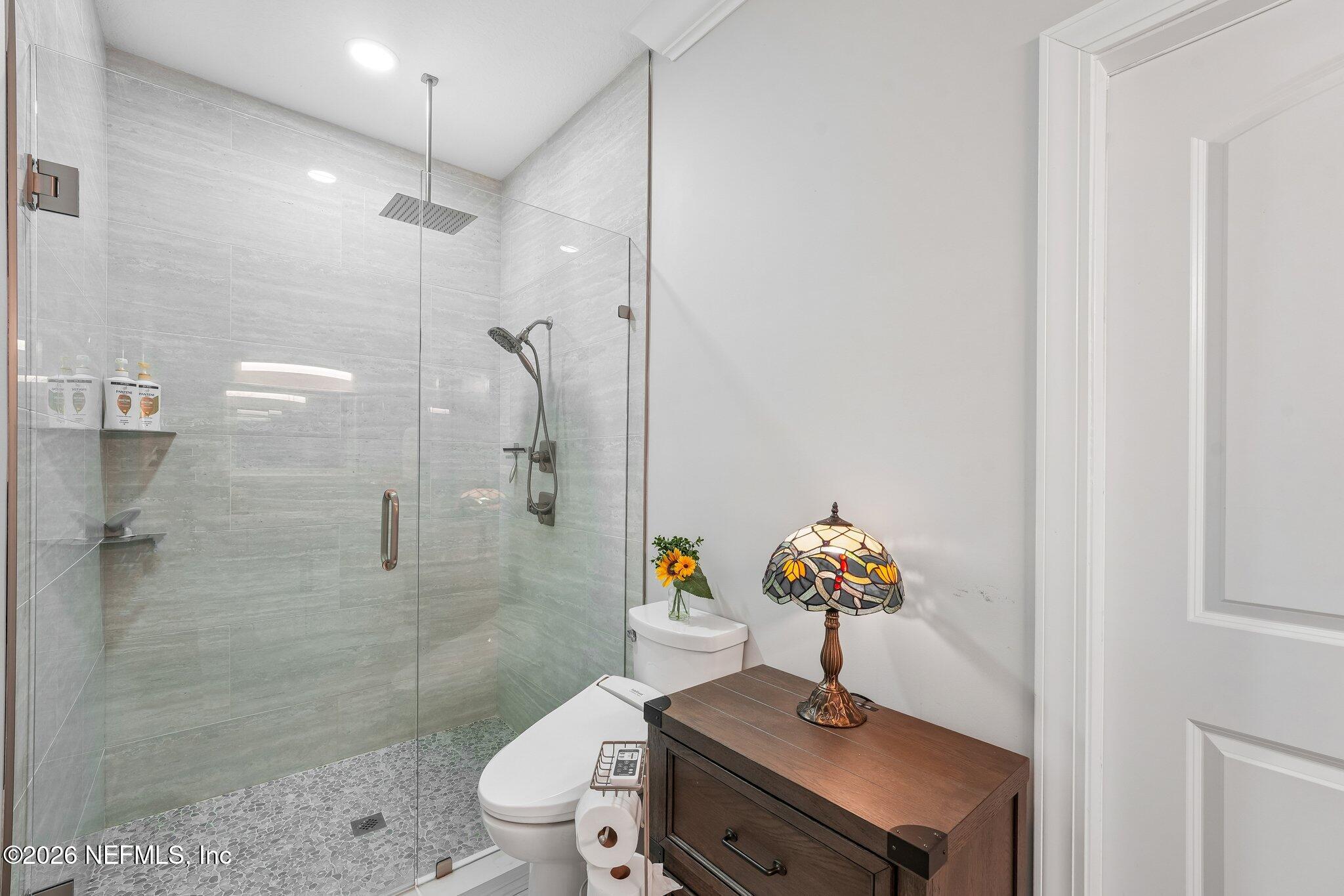 122 Macon Road Palatka, FL 32177 - Photo 50 of 177 En Suite Guest Bath