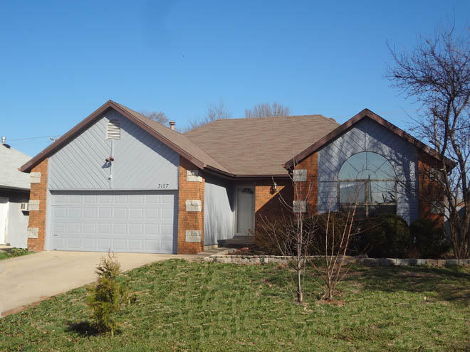 3127 East Lark Street Springfield, MO 65804 - Photo 1 of 1 front
