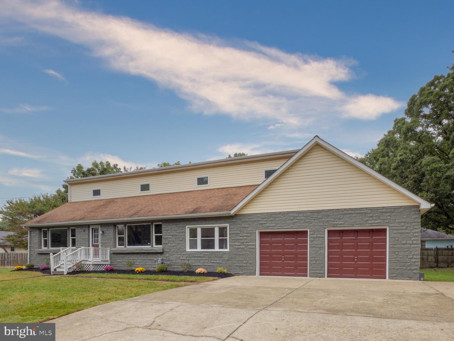 4 Princeton Road Pennsville, NJ 08070 - Photo 2 of 56