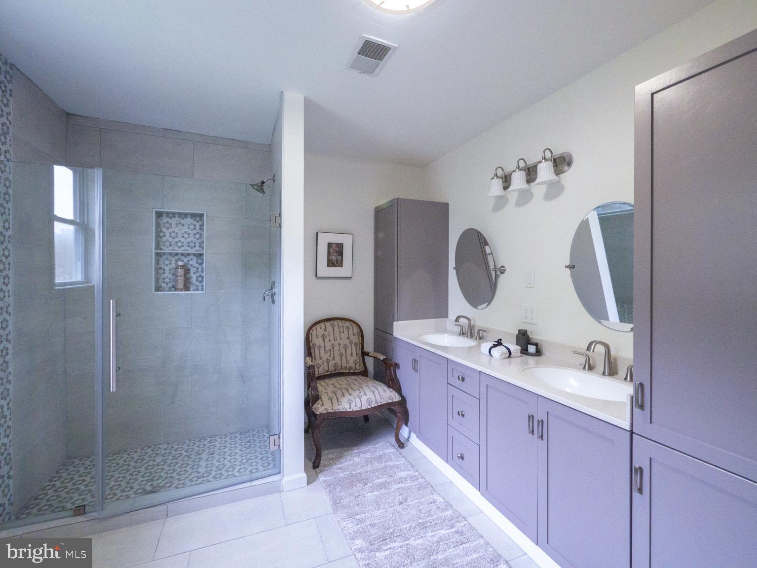4 Princeton Road Pennsville, NJ 08070 - Photo 39 of 56 Master ensuite