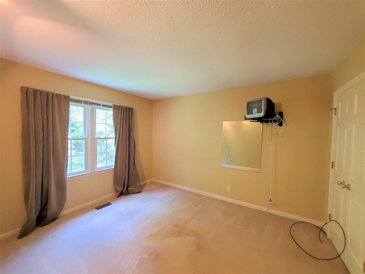 2006 Bivins Road Durham, NC 27712 - Photo 25 of 30 Guest bedroom
