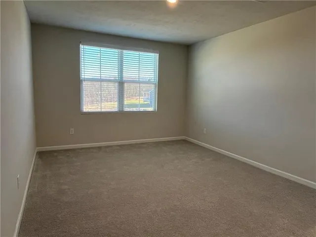 $2,000 | 214 Smith Lane, Beaver Falls, PA 15010