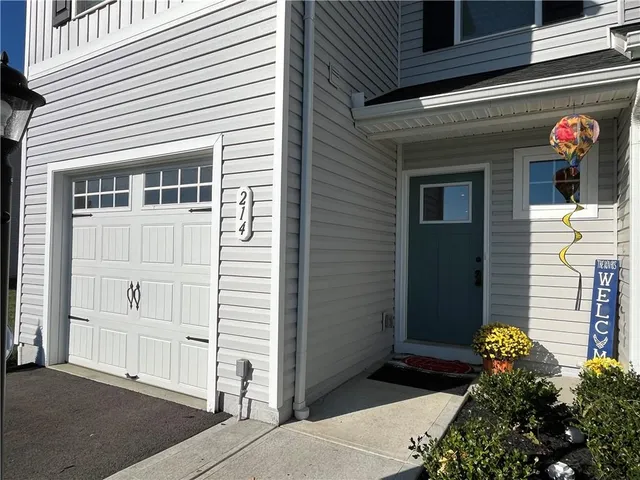 $2,000 | 214 Smith Lane, Beaver Falls, PA 15010