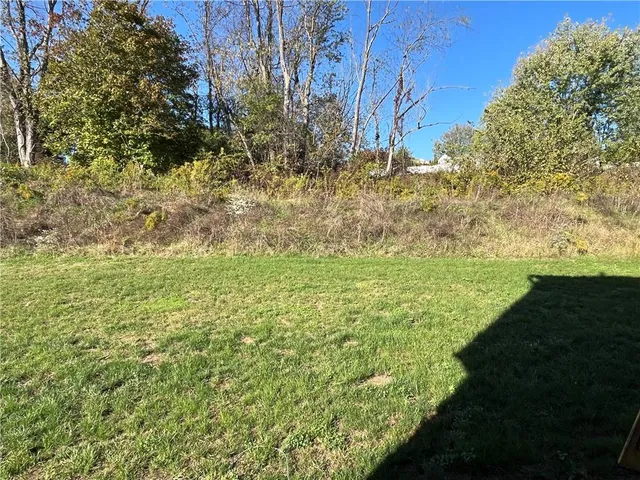 $2,000 | 214 Smith Lane, Beaver Falls, PA 15010