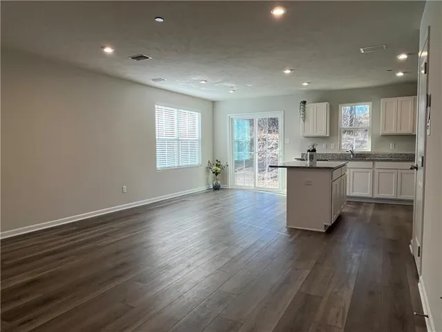 $2,000 | 214 Smith Lane, Beaver Falls, PA 15010