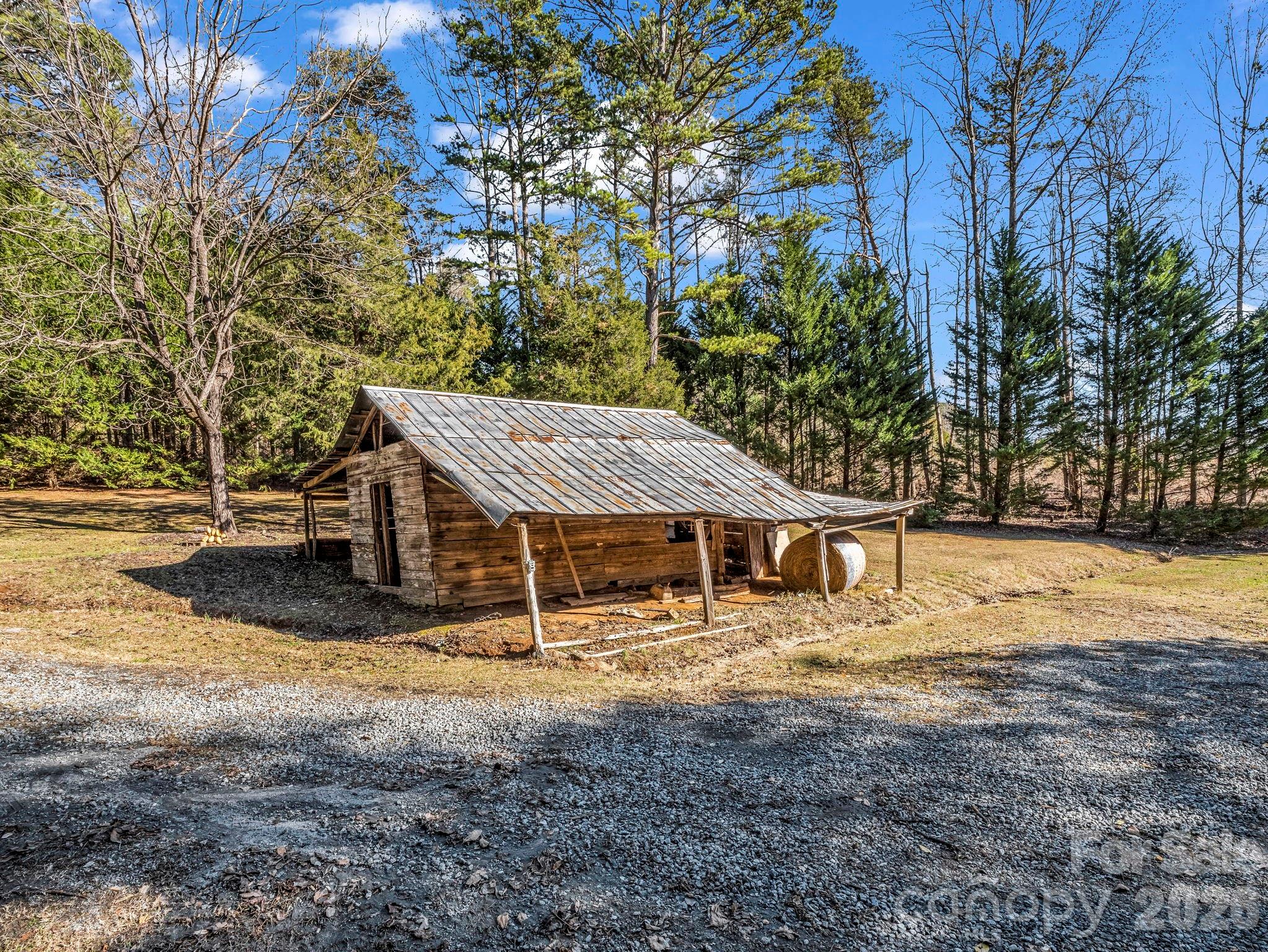 650 Smith Waldrop Road Columbus, NC 28722 - Photo 19 of 27