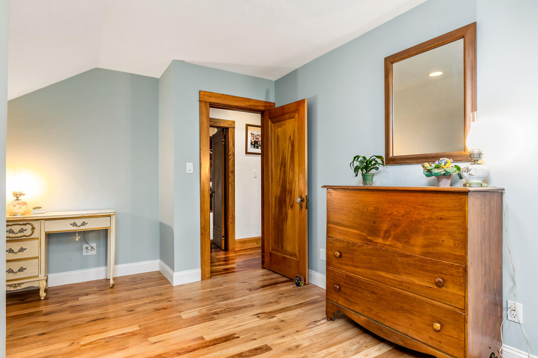 65 Rogers Road Kittery, ME 03904 - Photo 22 of 45 Second Floor Bedroom