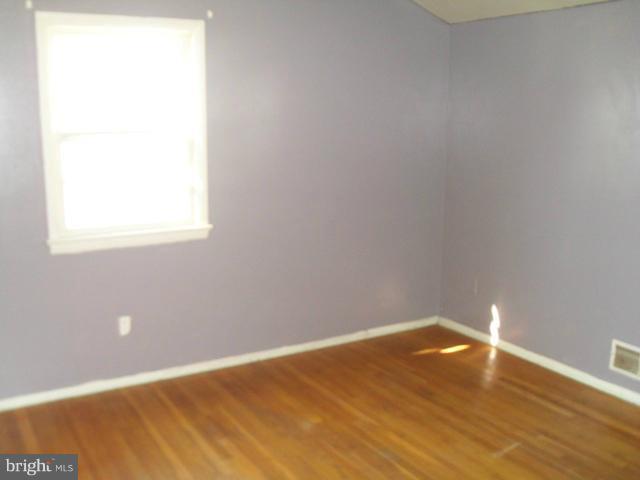 7206 Good Luck Road Hyattsville, MD 20784 - Photo 10 of 12 Bedroom