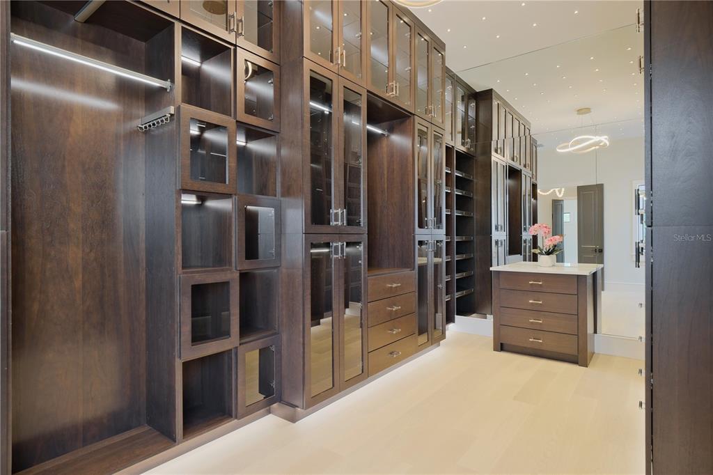 14758 Como Circle Lakewood Ranch, FL 34202 - Photo 41 of 85 a view of walk in closet