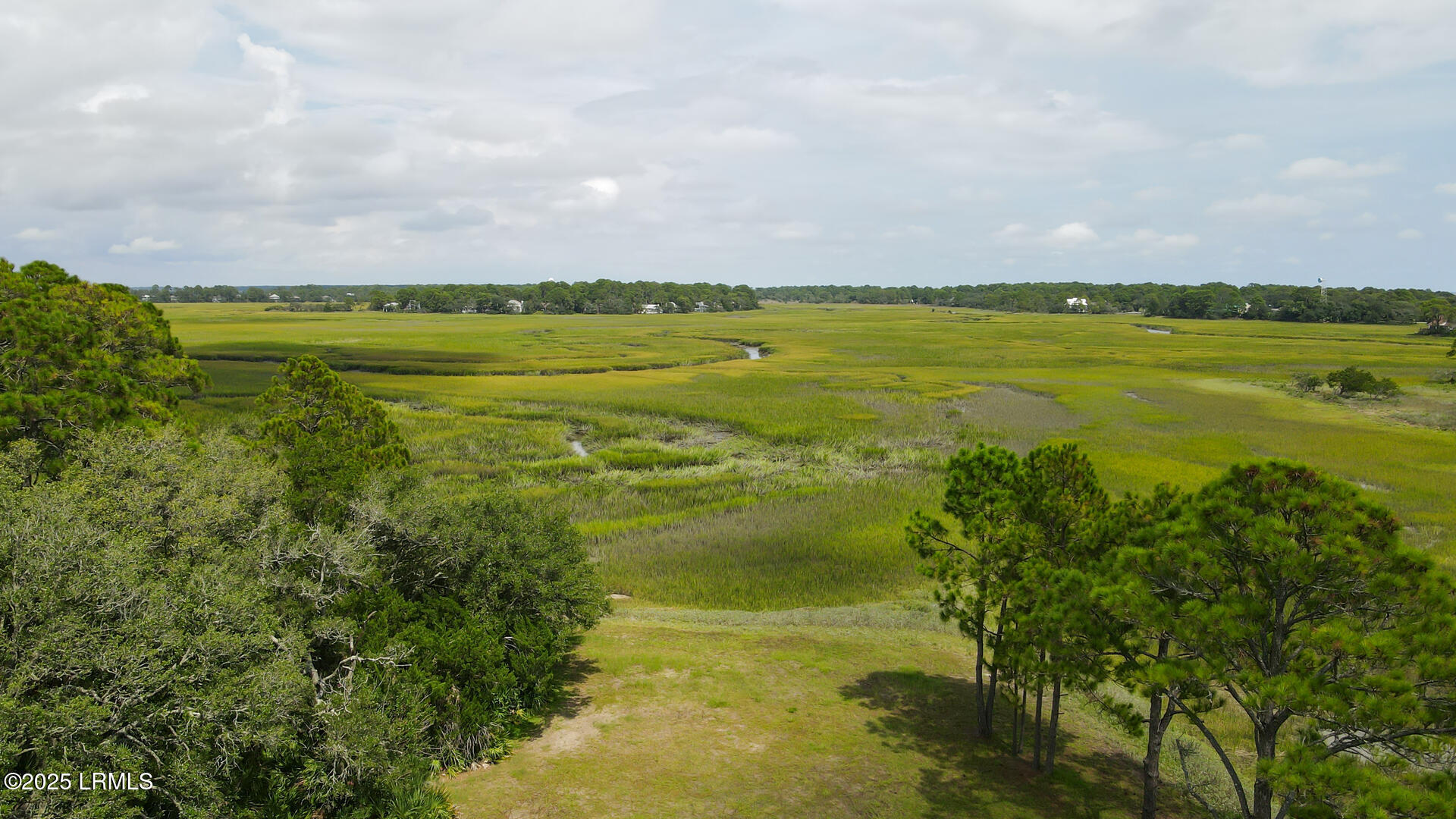 362 Speckled Trout Road Fripp Island, SC 29920 - Photo 69 of 98 Photo_1080295977_DJI_553_jpg_4367513_0_2