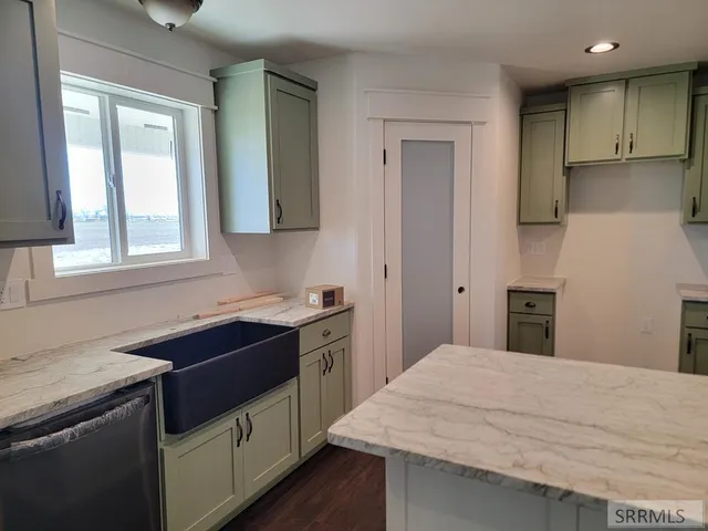 $549,000 | 341 North 690 West, Blackfoot, ID 83221