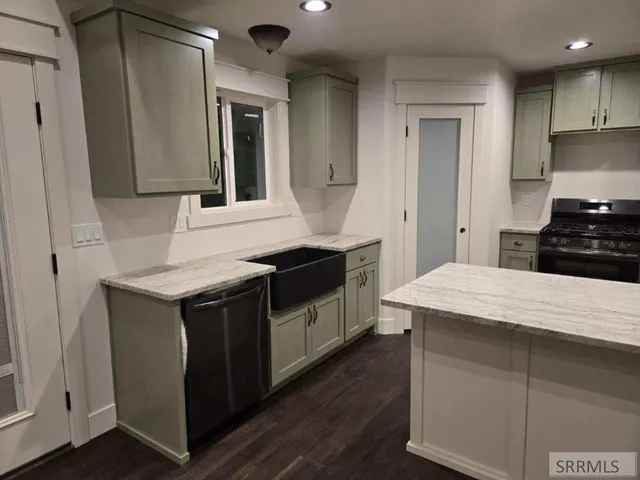 $549,000 | 341 North 690 West, Blackfoot, ID 83221