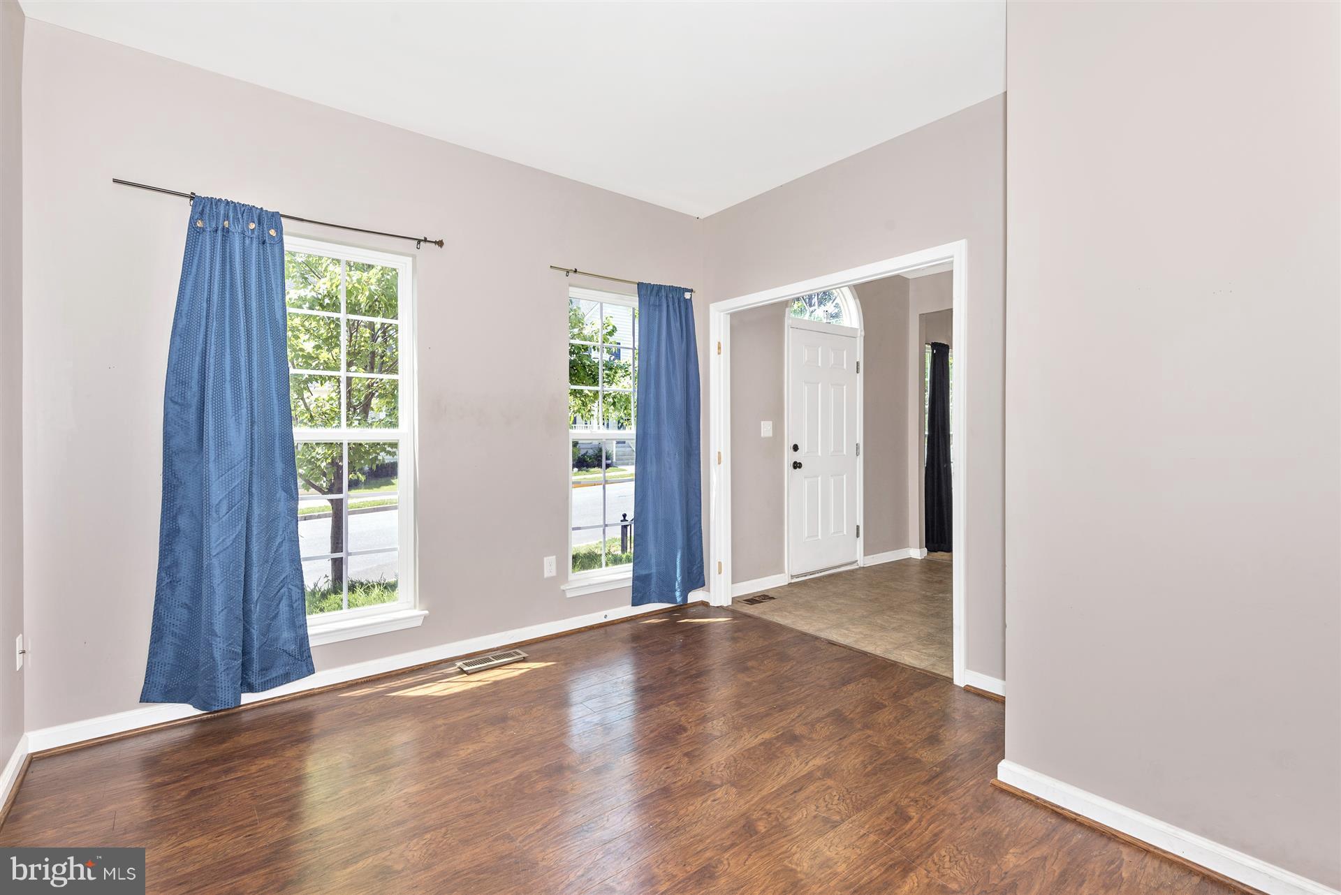 2113 Artillery Road Frederick, MD 21702 - Photo 4 of 30 Family Room