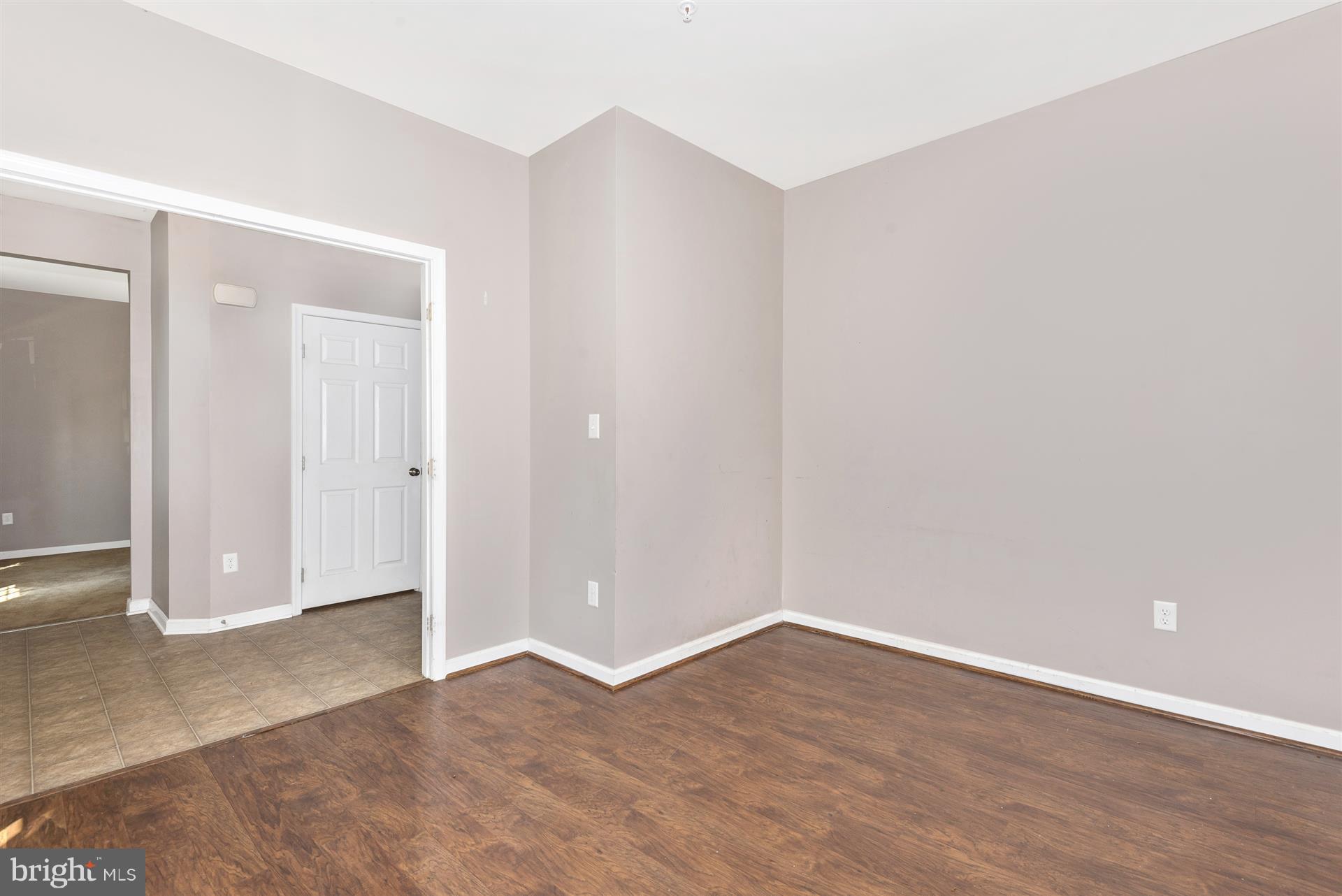 2113 Artillery Road Frederick, MD 21702 - Photo 5 of 30 Interior (General)