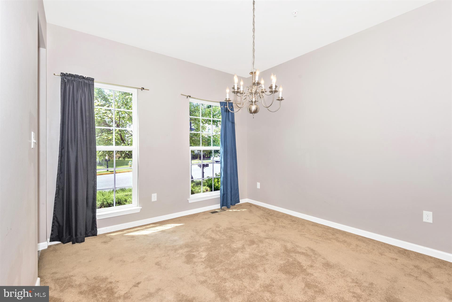 2113 Artillery Road Frederick, MD 21702 - Photo 6 of 30 Dining Room