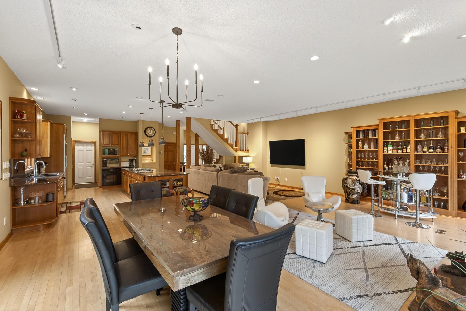 11820 Bren Road Minnetonka, MN 55343 - Photo 9 of 45