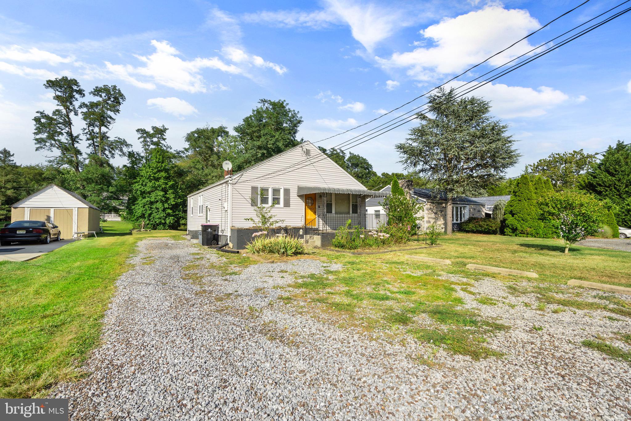 1083 Chews Landing Road Clementon, NJ 08021 - Photo 3 of 35