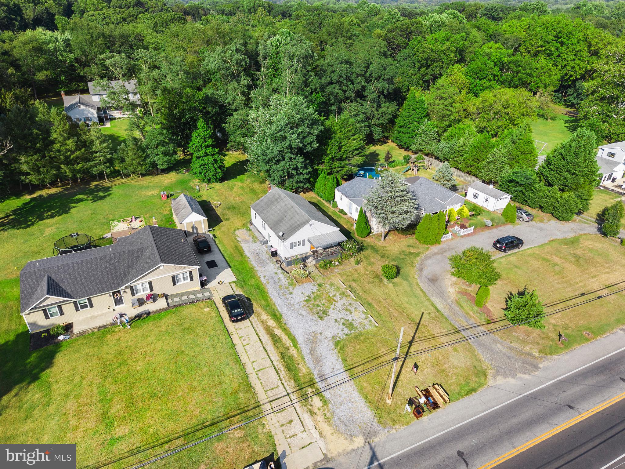 1083 Chews Landing Road Clementon, NJ 08021 - Photo 5 of 35