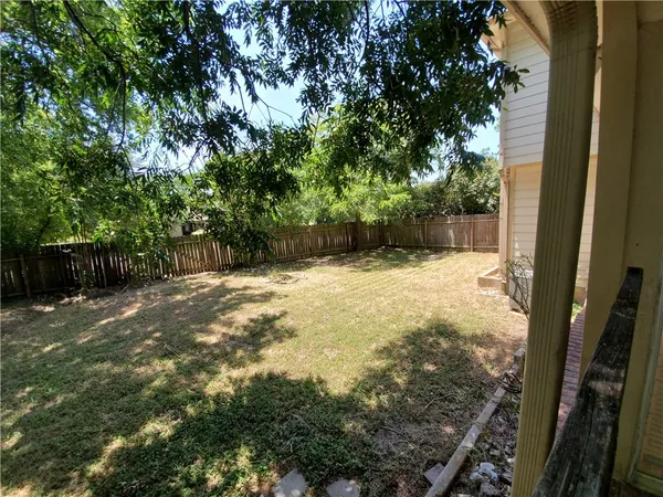 $2,300 | 502 Dewberry Drive, Cedar Park, TX 78613