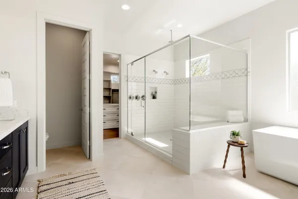 $1,400,000 | 625 West Echo Lane, Phoenix, AZ 85021