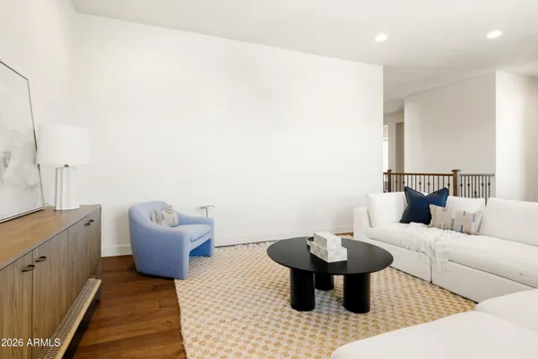 $1,400,000 | 625 West Echo Lane, Phoenix, AZ 85021