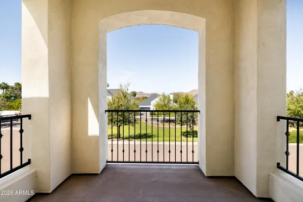 $1,400,000 | 625 West Echo Lane, Phoenix, AZ 85021